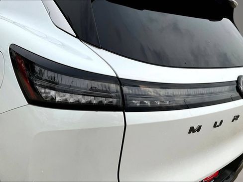 Certified 2025 Nissan Murano SV AWD/4WD image 30