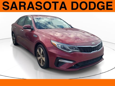 Used 2019 Kia Optima S FWD image 1