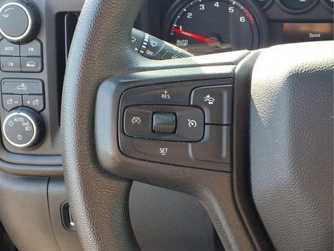 Used 2022 Chevrolet Silverado 1500 Custom image 15