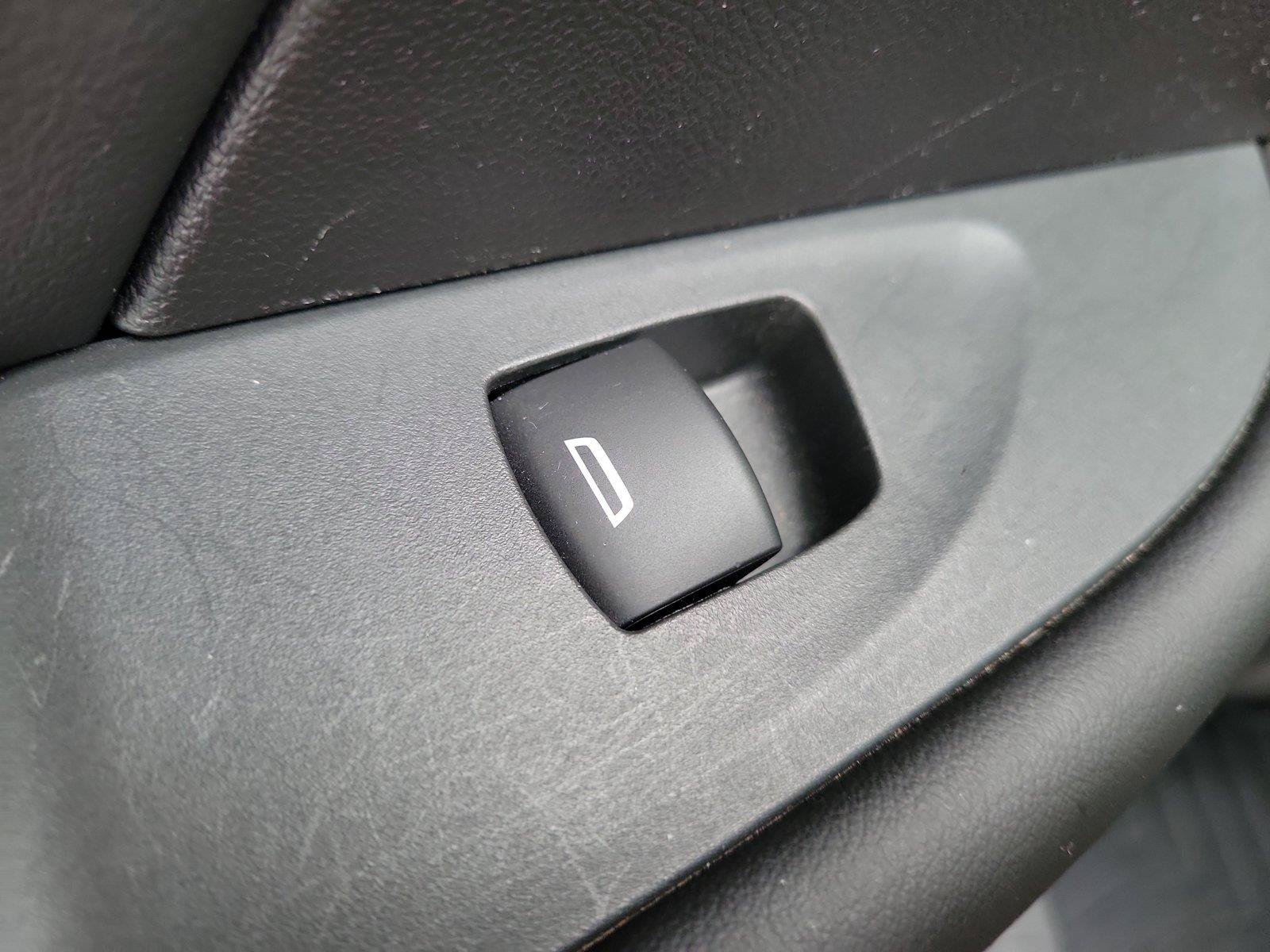 Used 2023 Buick Envision Essence w/ Technology Package I AWD/4WD image 15