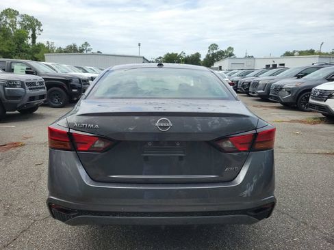 New 2026 Nissan Altima 2.5 SV AWD/4WD image 6