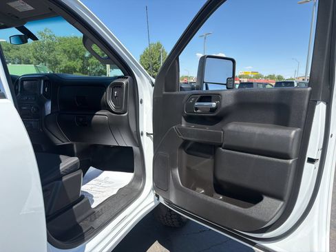 Used 2020 Chevrolet Silverado 3500 W/T w/ WT Convenience Package AWD/4WD image 28