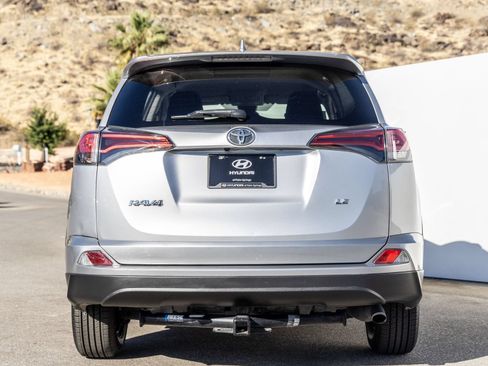 Used 2017 Toyota RAV4 LE w/ Carpet Mat Package FWD image 10