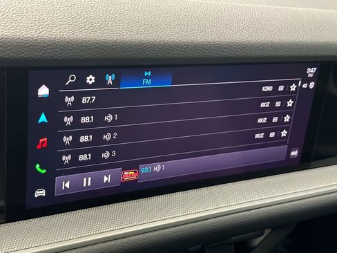 New 2026 Porsche Cayenne image 21