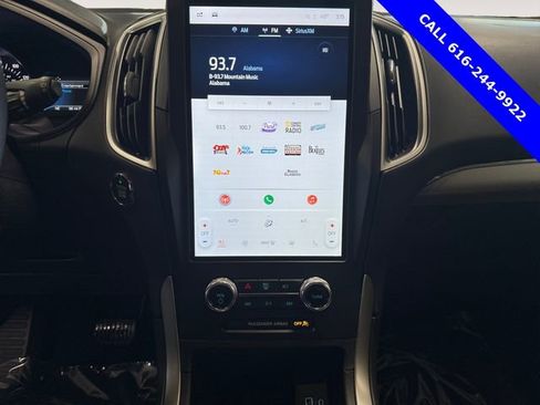 Used 2022 Ford Edge SEL w/ Convenience Package image 10