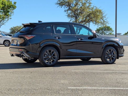 New 2026 Acura ADX A-Spec image 3