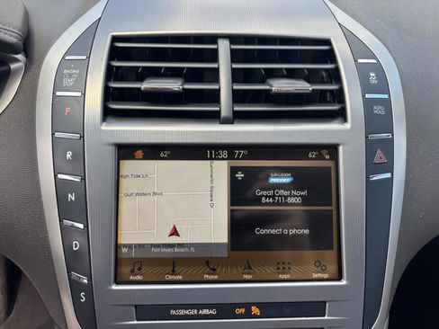 Used 2017 Lincoln MKZ Select w/ Select Plus Package image 19