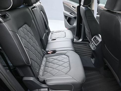 New 2026 Volkswagen Atlas SEL Premium R-Line image 29