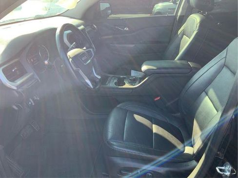 Used 2020 GMC Acadia SLT image 9