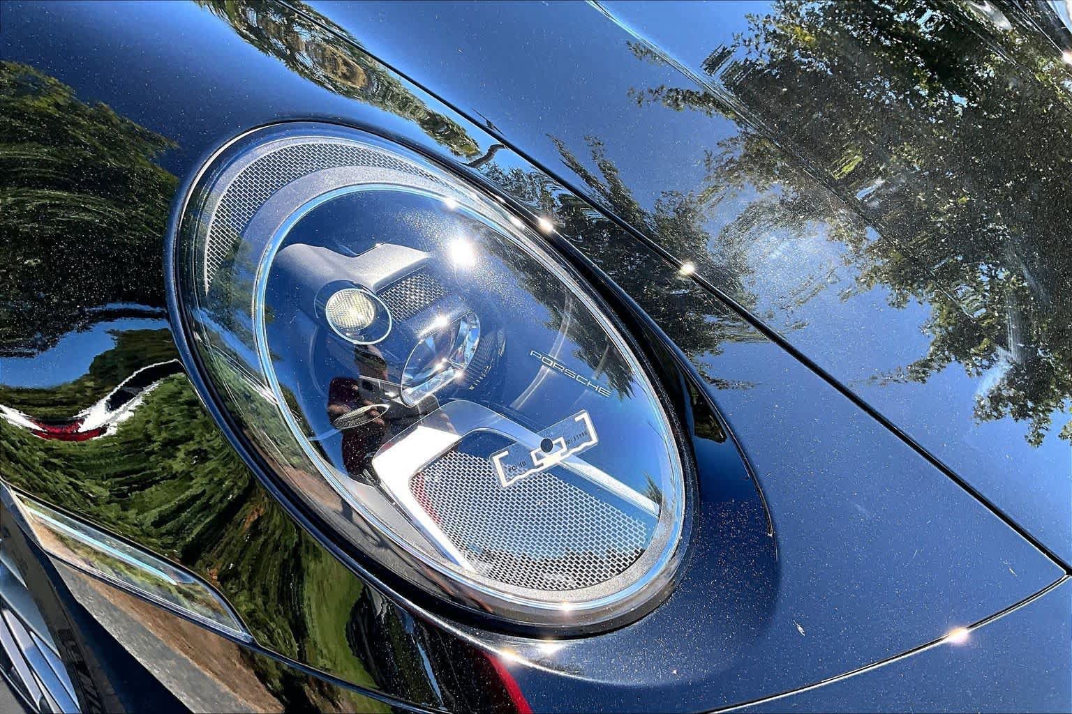 Used 2022 Porsche 911 Carrera RWD image 25