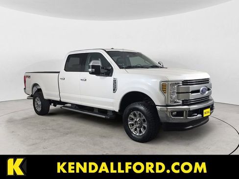 Used 2018 Ford F350 Lariat AWD/4WD image 7
