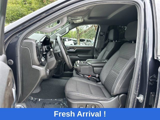 Used 2023 Chevrolet Silverado 1500 RST w/ Z71 Off-Road Package AWD/4WD image 30