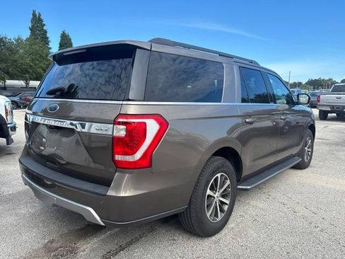 Used 2018 Ford Expedition Max XLT w/ Equipment Group 202A RWD image 5