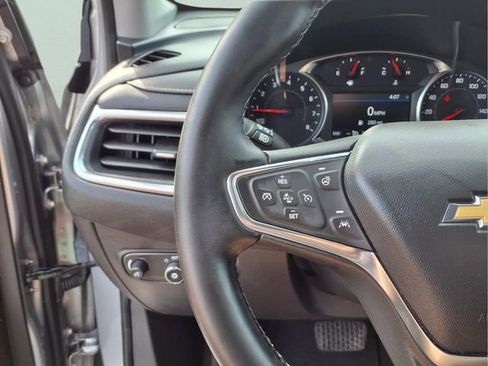 Used 2024 Chevrolet Equinox Premier AWD/4WD image 21