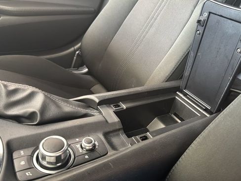 Used 2020 MAZDA MX-5 Miata Sport RWD image 24