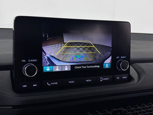 Used 2025 Honda Accord SE image 16