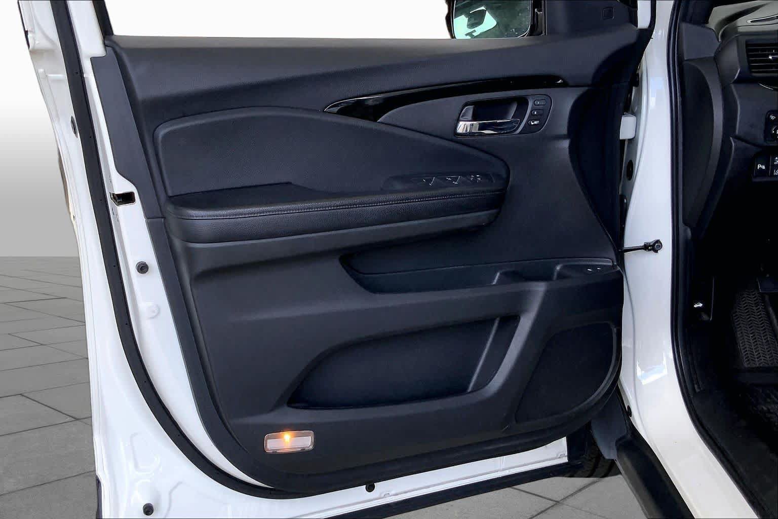 Used 2019 Honda Passport Elite image 21