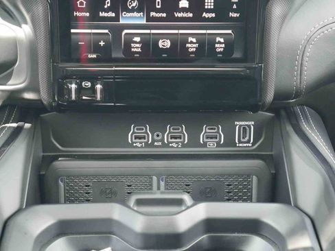 New 2025 RAM 3500 Limited AWD/4WD image 6