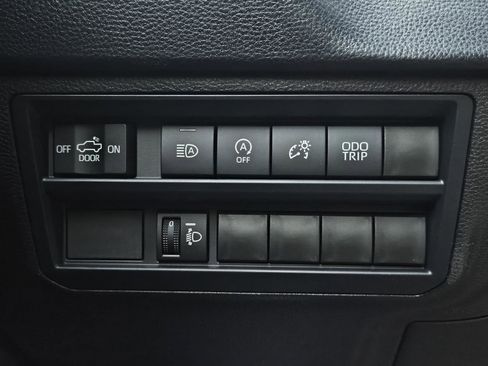 New 2026 Toyota Tundra SR image 15