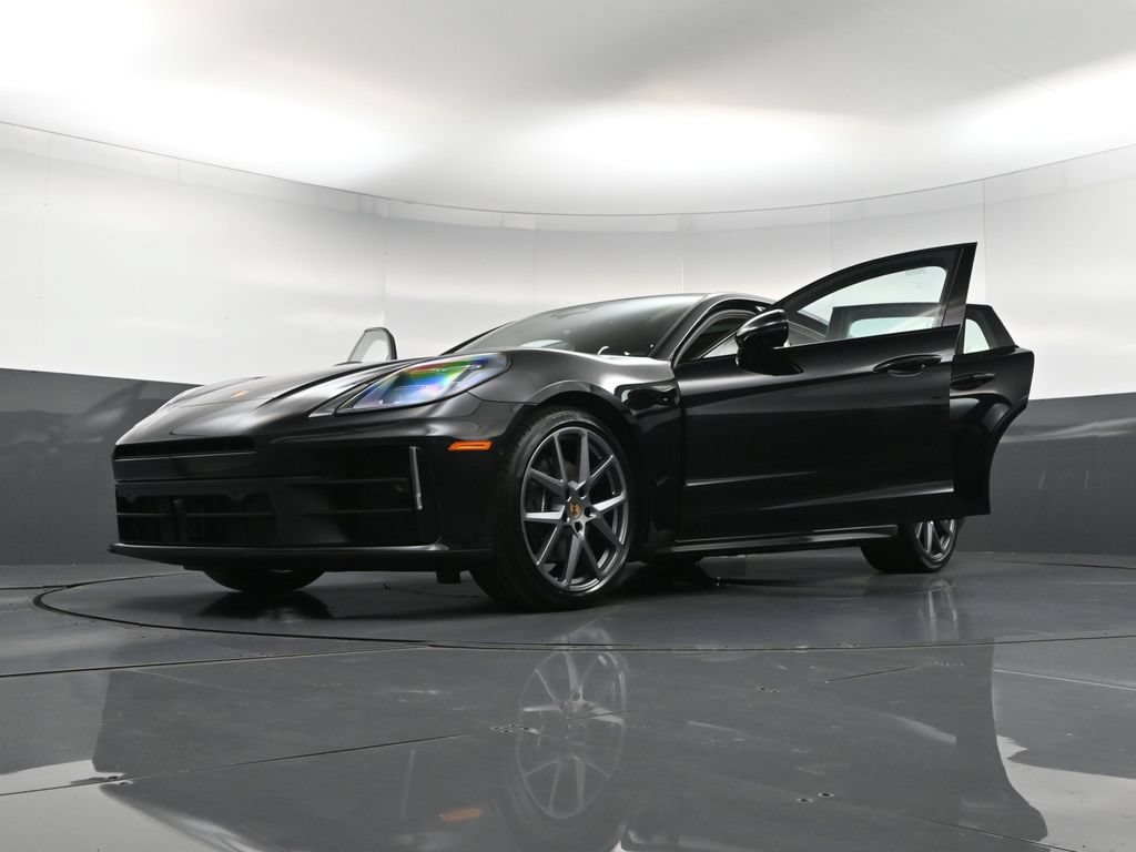 New 2026 Porsche Panamera 4 AWD/4WD image 36