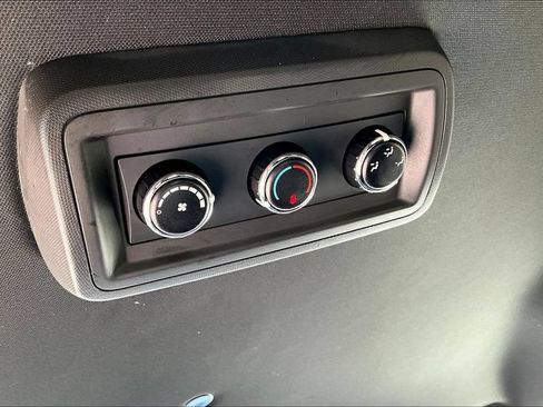 Used 2019 Dodge Grand Caravan SXT FWD image 10