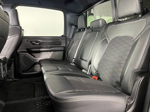 Used 2024 RAM 1500 Big Horn AWD/4WD image 38