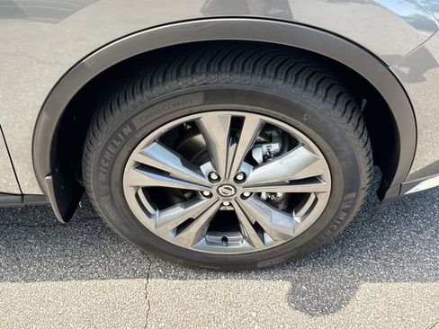 Used 2020 Nissan Murano Platinum w/ Cargo Package FWD image 12