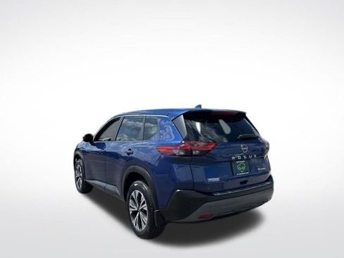 Used 2023 Nissan Rogue SV AWD/4WD image 10