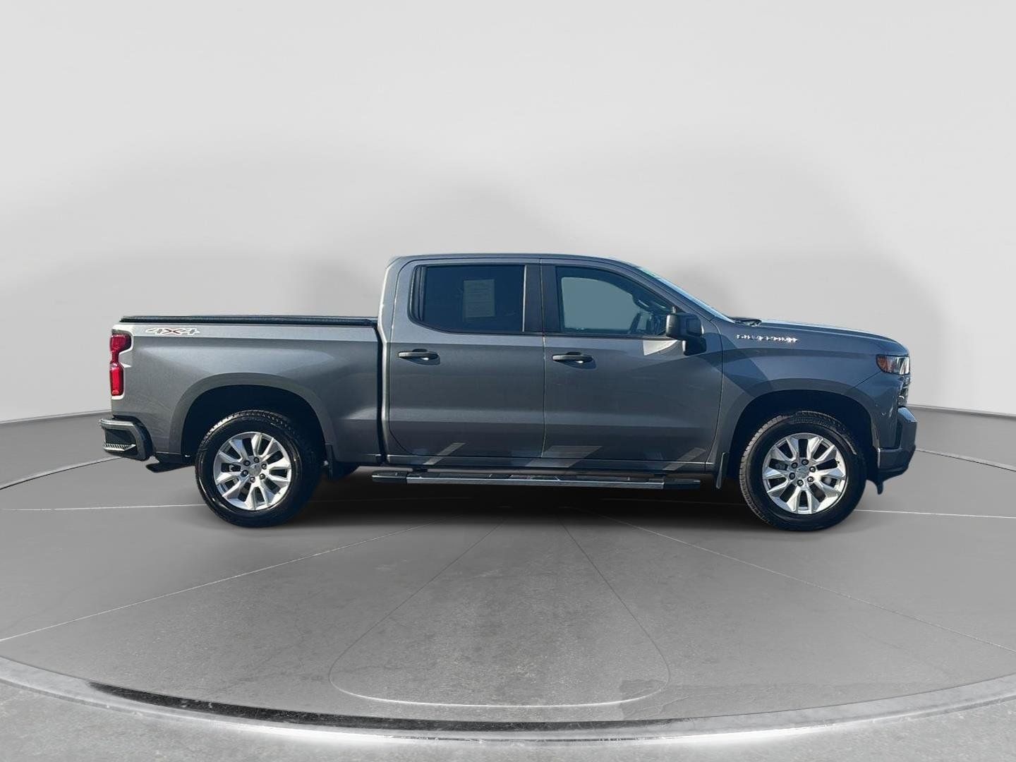 Used 2021 Chevrolet Silverado 1500 Custom AWD/4WD image 13