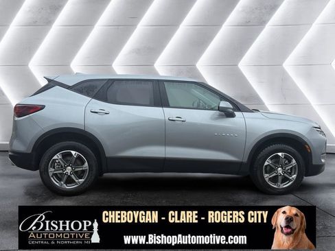 Used 2025 Chevrolet Blazer LT image 20