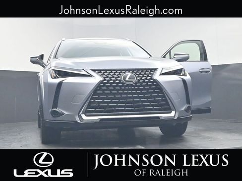 New 2025 Lexus UX 300h FWD image 17