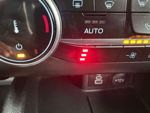 Used 2024 Ford Escape Active AWD/4WD image 29