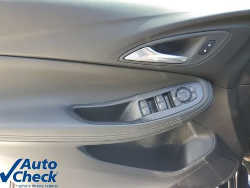 Used 2024 Buick Encore GX Sport Touring w/ Advanced Technology Package FWD image 19