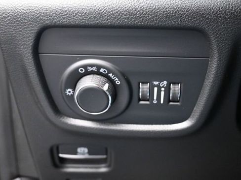 New 2026 Jeep Grand Cherokee L 4WD image 30