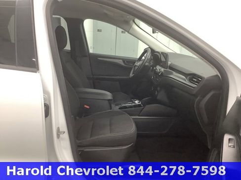Used 2023 Ford Escape Active image 11