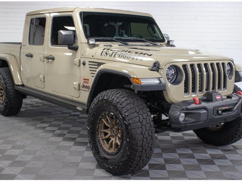 Used 2020 Jeep Gladiator Rubicon AWD/4WD image 1