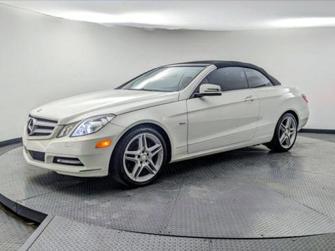 Used 2012 Mercedes-Benz E 350 Cabriolet image 30