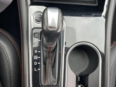 Used 2024 Nissan Altima 2.5 SR FWD image 31