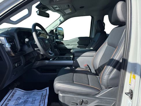 New 2026 Ford F350 Lariat w/ Black Appearance Package image 11
