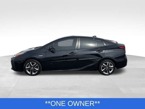 Used 2019 Toyota Prius Limited image 3