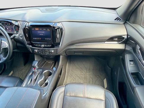 Used 2023 Chevrolet Traverse RS w/ LPO, Floor Liner Package image 18