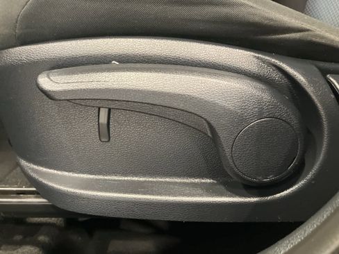 Used 2022 Kia Soul LX w/ Technology Package image 11