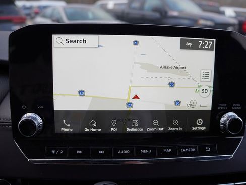 Used 2023 Mitsubishi Outlander SE image 5