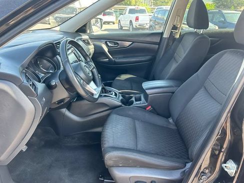 Used 2020 Nissan Rogue SV AWD/4WD image 26