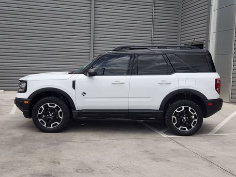 Used 2022 Ford Bronco Sport Outer Banks w/ Tech Package AWD/4WD image 5