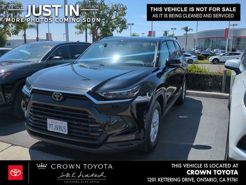Certified 2025 Toyota Grand Highlander FWD image 1