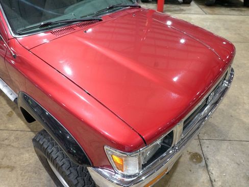 Used 1994 Toyota Pickup DX AWD/4WD image 18
