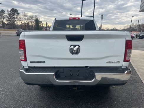 Used 2024 RAM 2500 Big Horn w/ Bed Utility Group image 7