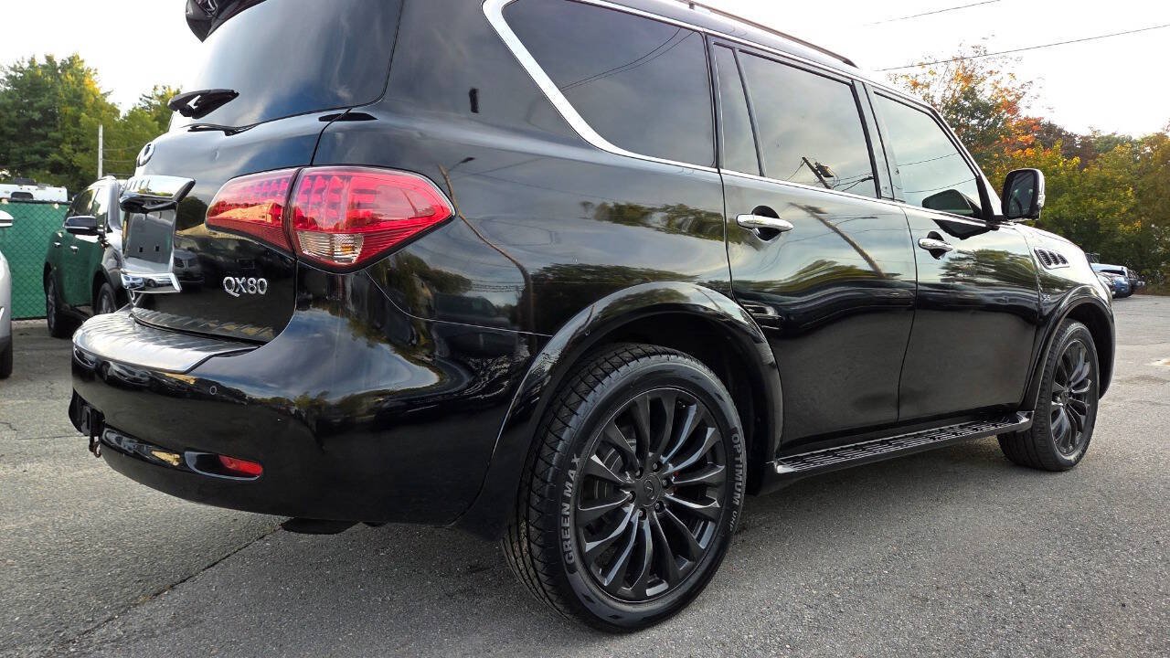 Used 2015 INFINITI QX80 4WD w/ Deluxe Technology Package image 16