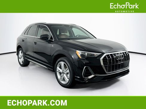Used 2022 Audi Q3 2.0T Premium AWD/4WD image 1
